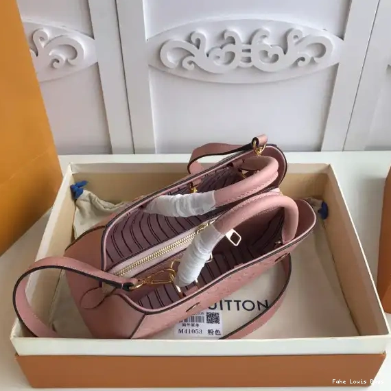 Repladies offers premium fake Louis bags at unbeatable prices. Our products are cheap because we focus on direct sales LOUIS VUITTON MONTAIGNE BB 0427